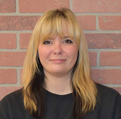 Sabrina Weatherford TX Barber Majors Hometown Barbershop